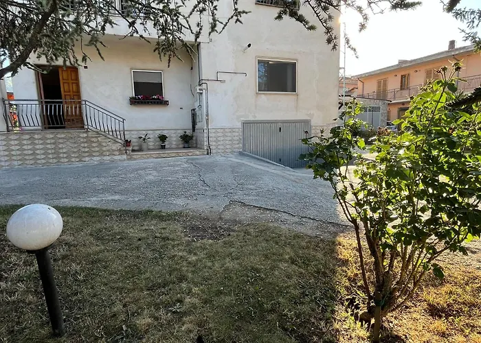 Domus Teresae * アヴェッツァーノ